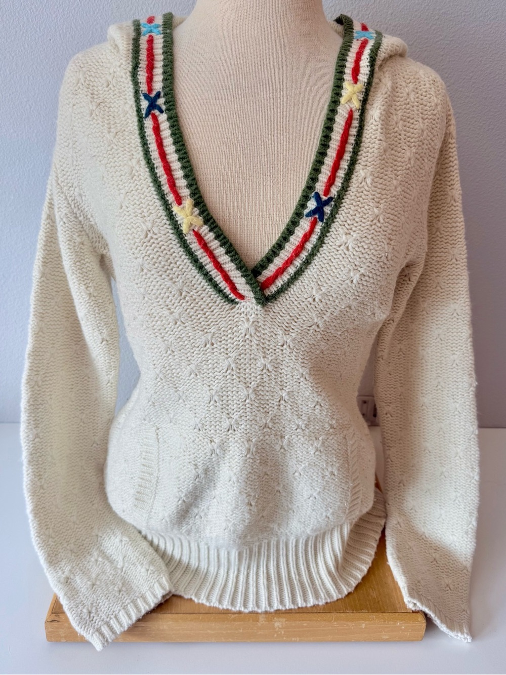 Vintage Old Navy Authentic Sweater Winter Edition Angora Blend Hooded V-Neck M